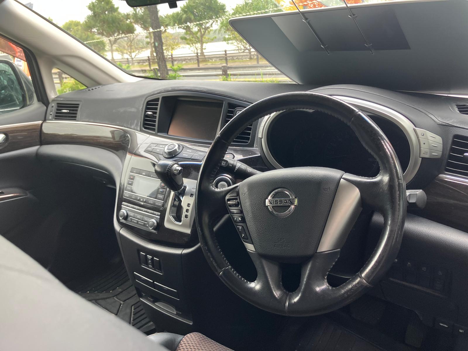2011 Nissan Elgrand
