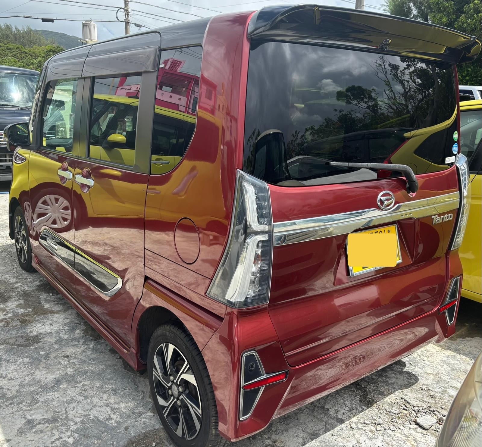 2020 Daihatsu Tanto Custom X selection