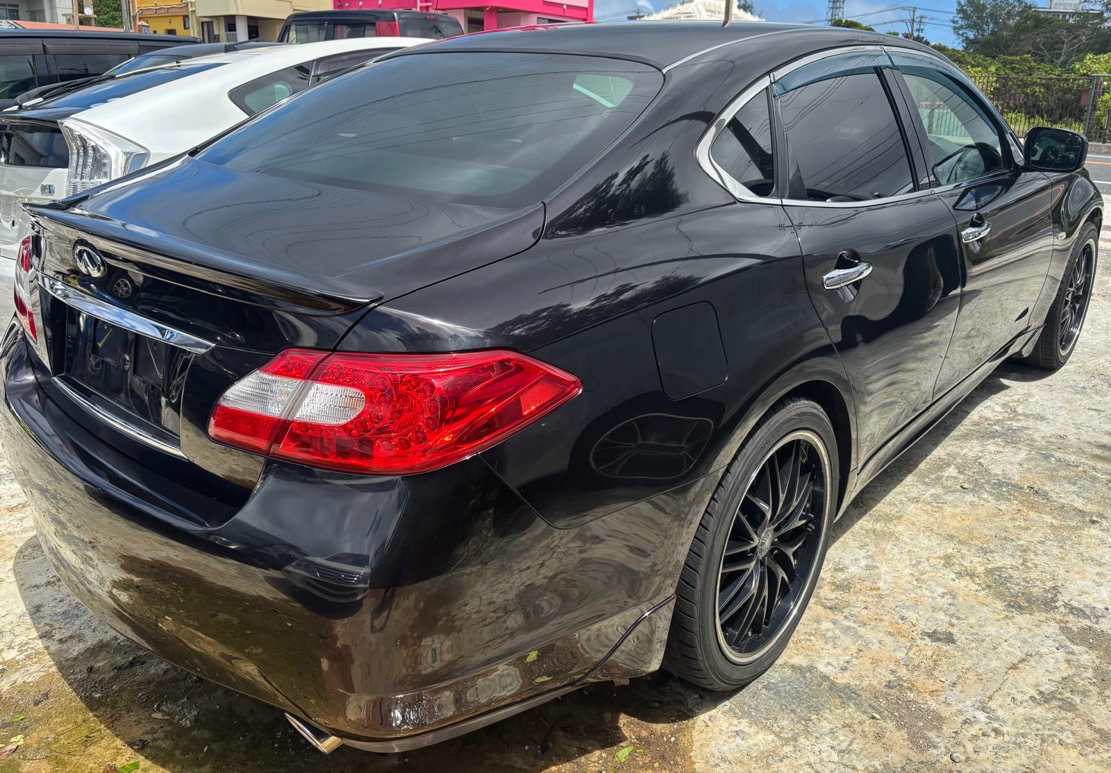2013 🚗✨ Luxurious Nissan Fuga 370GT | 3.7L V6🔥