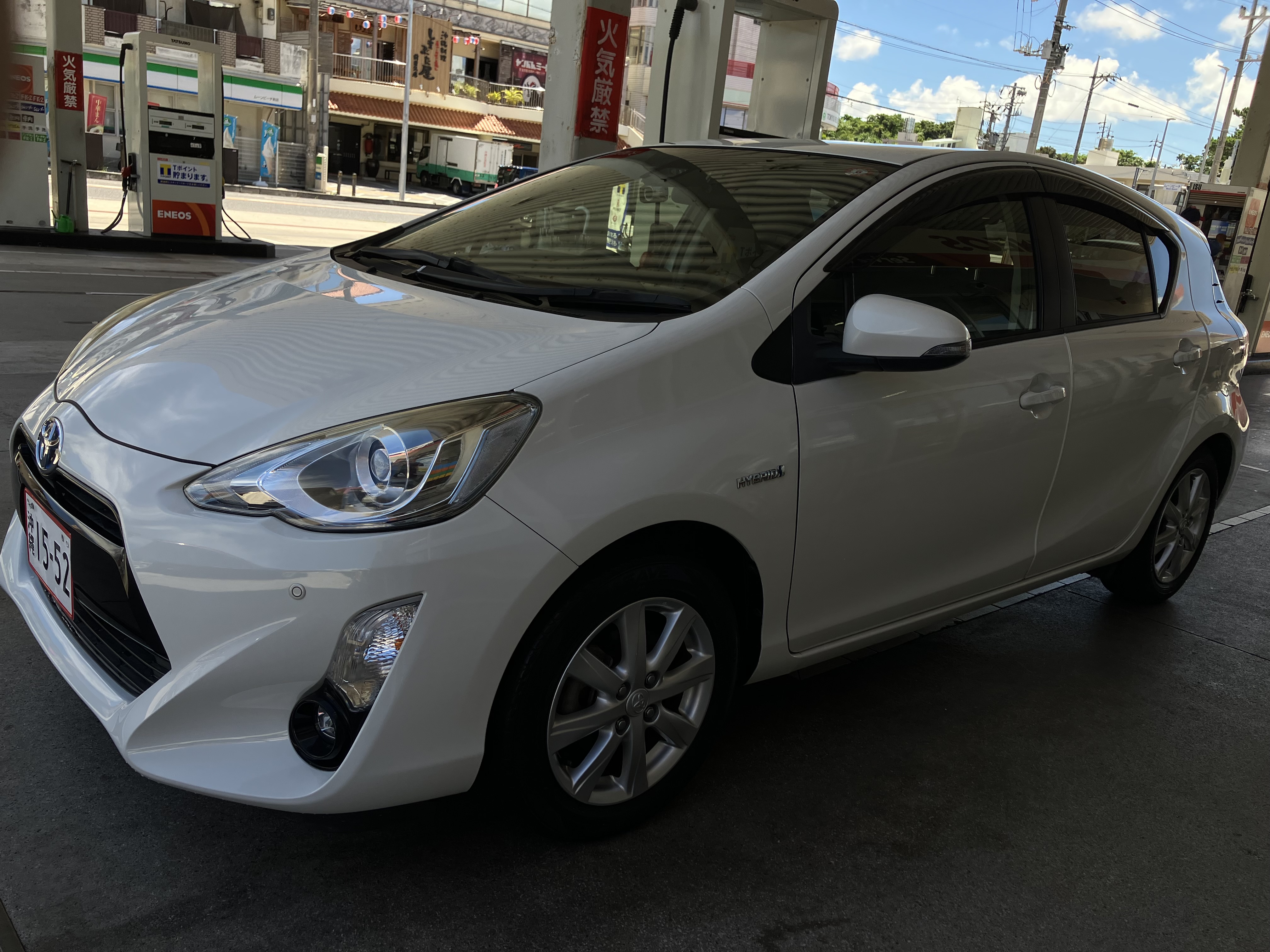 2016 Toyota Aqua NHP10