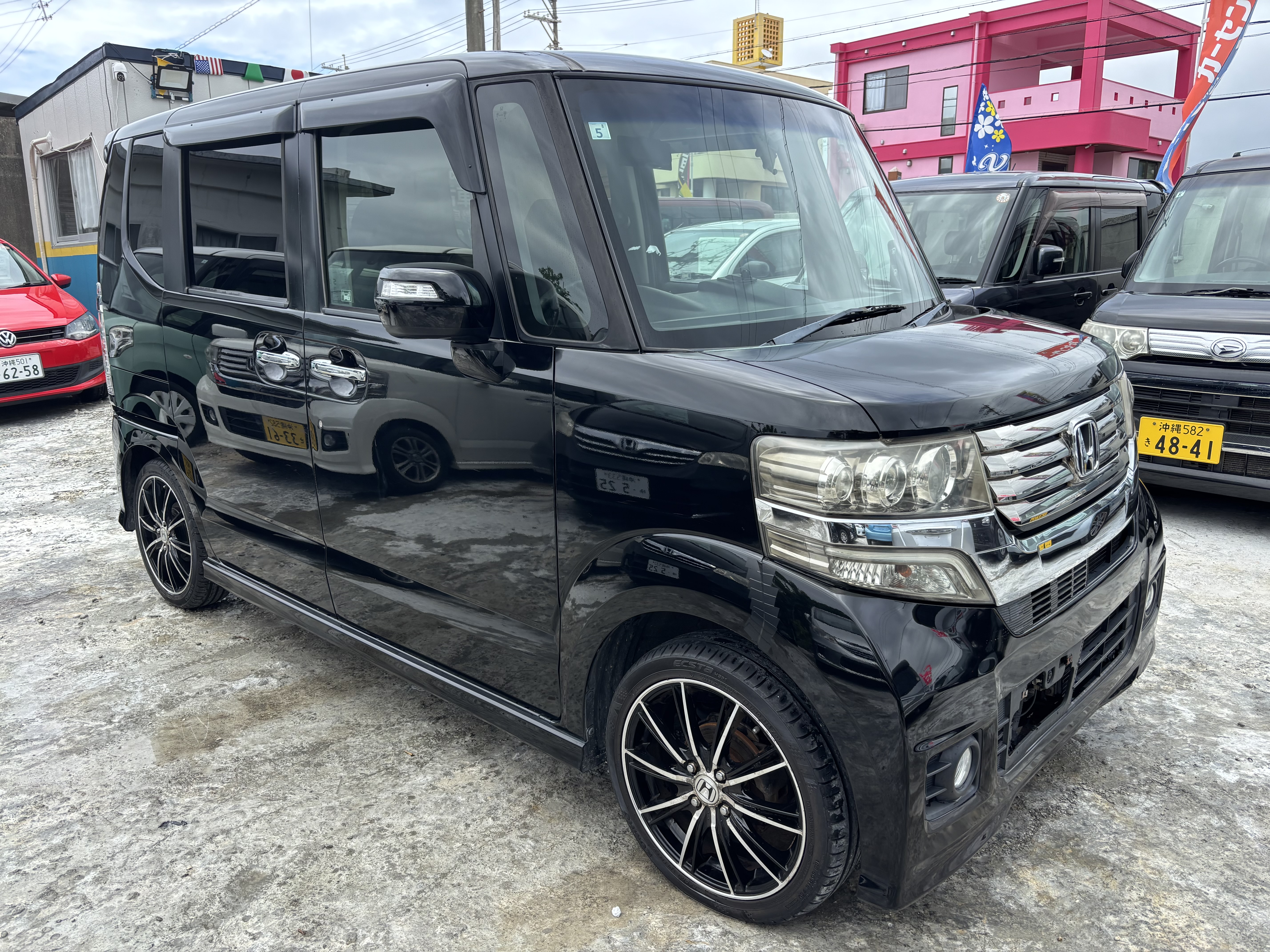 Honda N-BOX Custom, GL Package