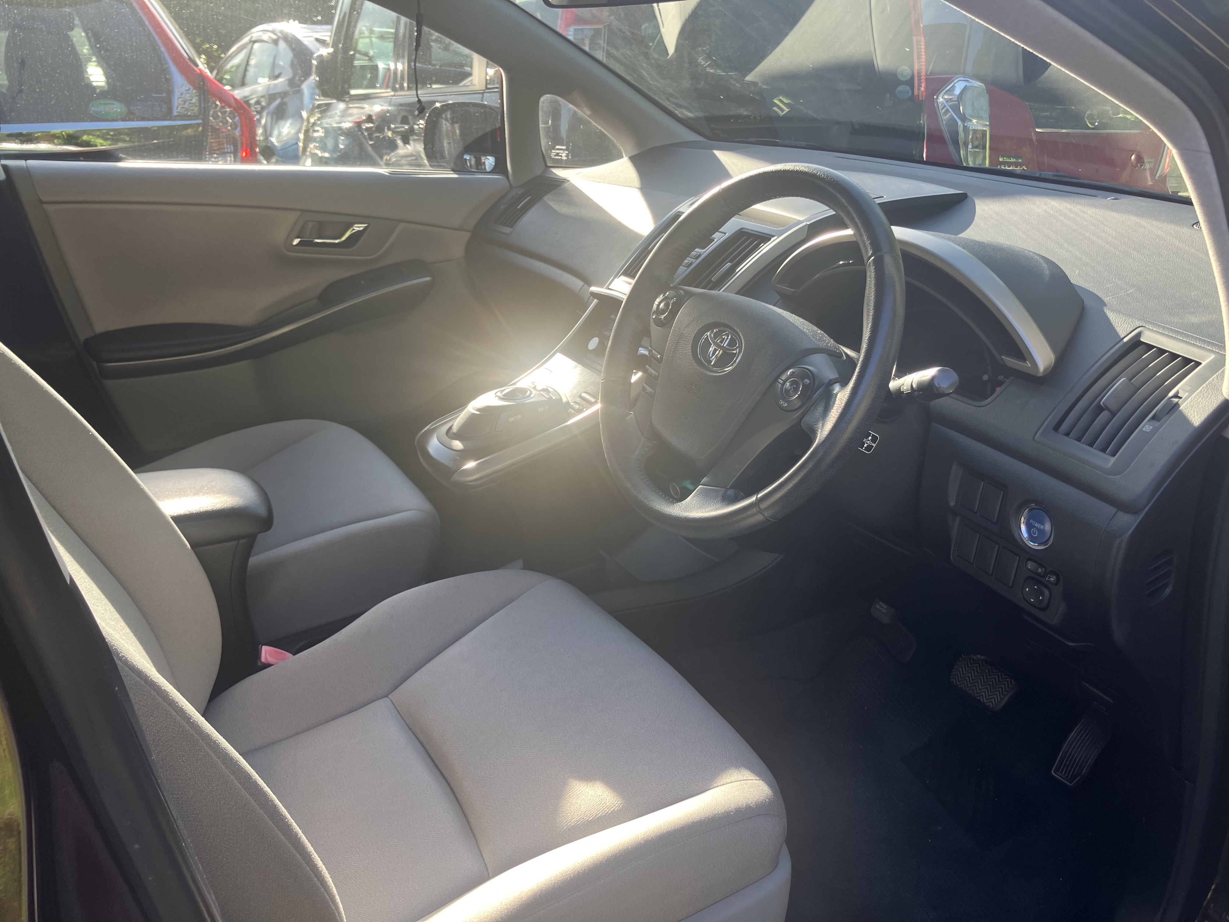2011 Toyota SAI S