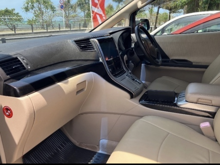 2014 Toyota Vellfire