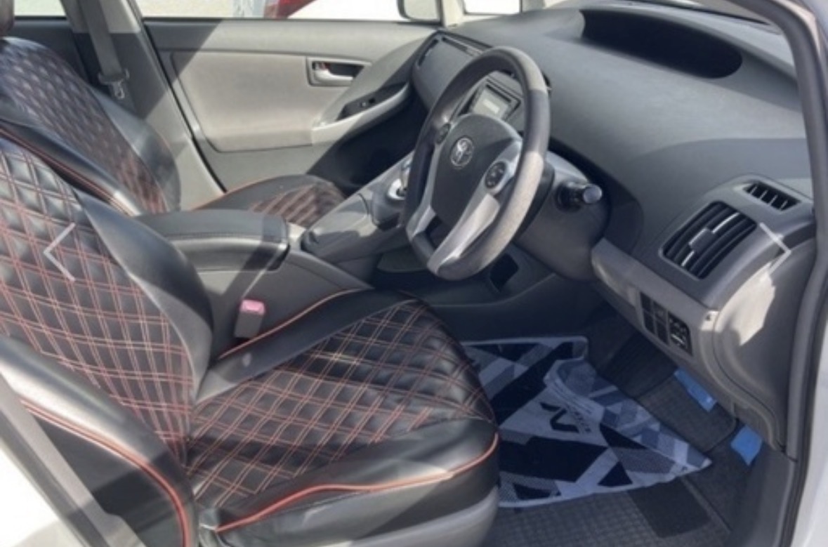 2011 Toyota Prius S