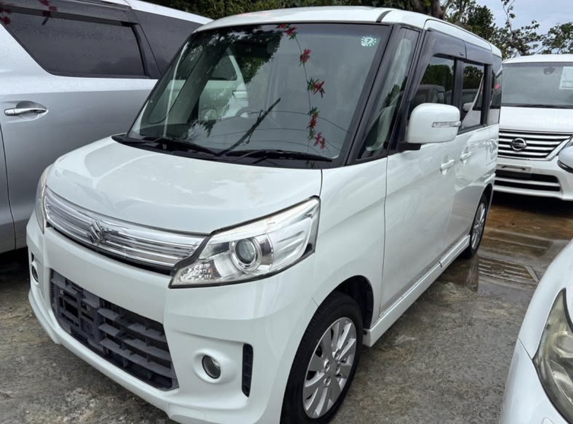 Suzuki Spacia Custom GS