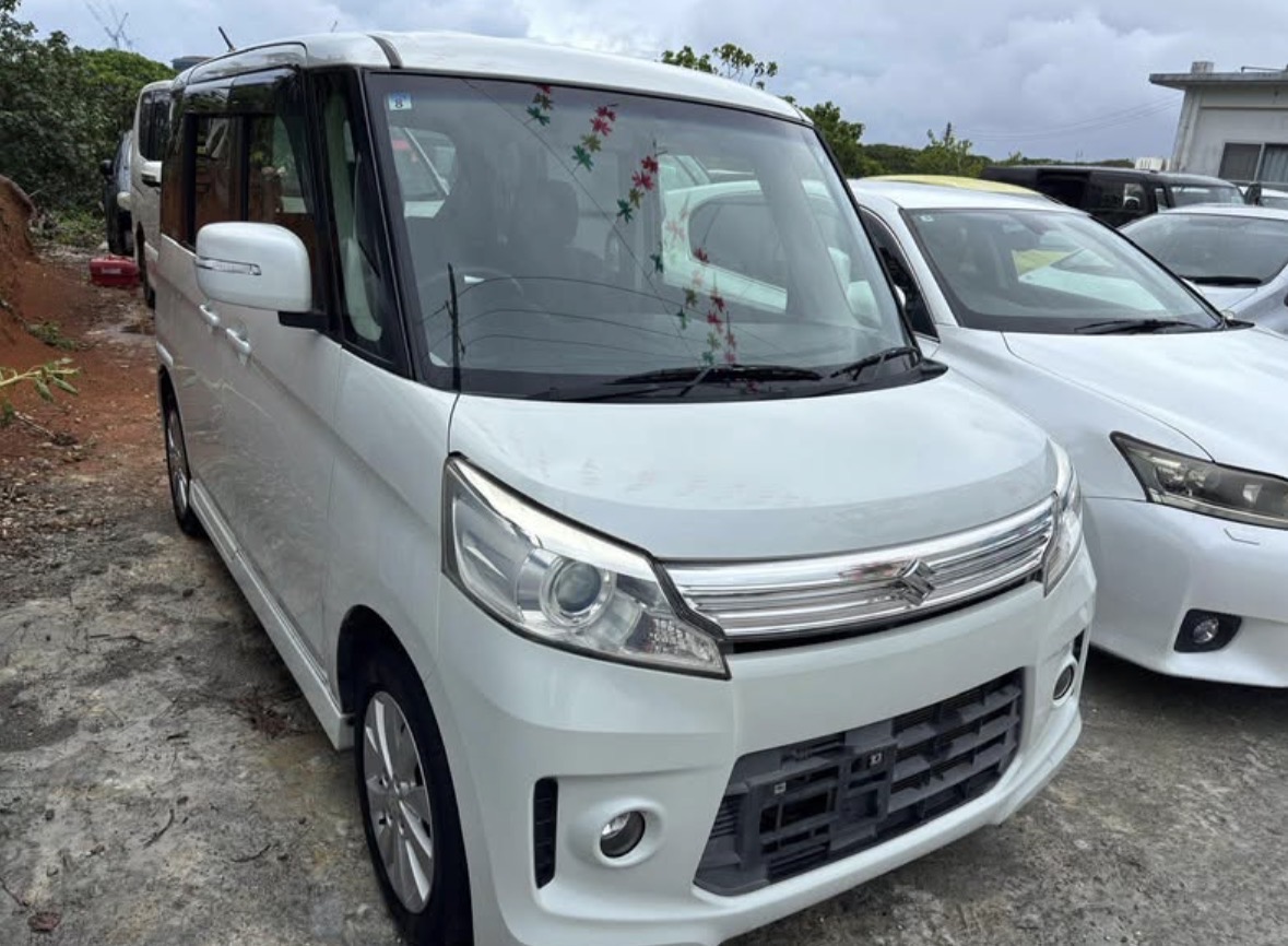 2013 Suzuki Spacia Custom GS