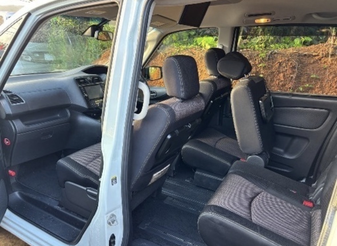 2015 Nissan Serena Highway Star G S-HYBRID