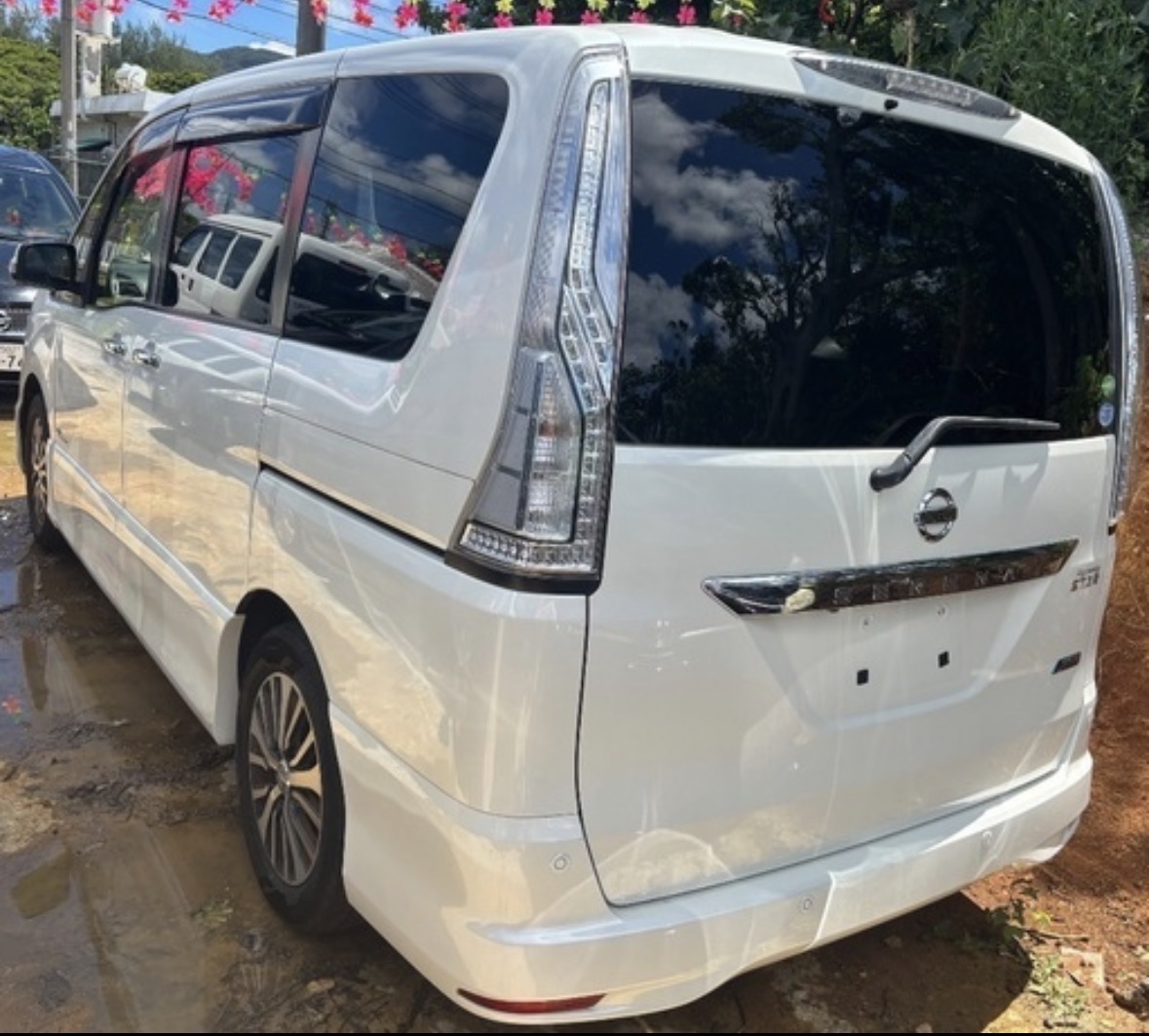 2015 Nissan Serena Highway Star G S-HYBRID