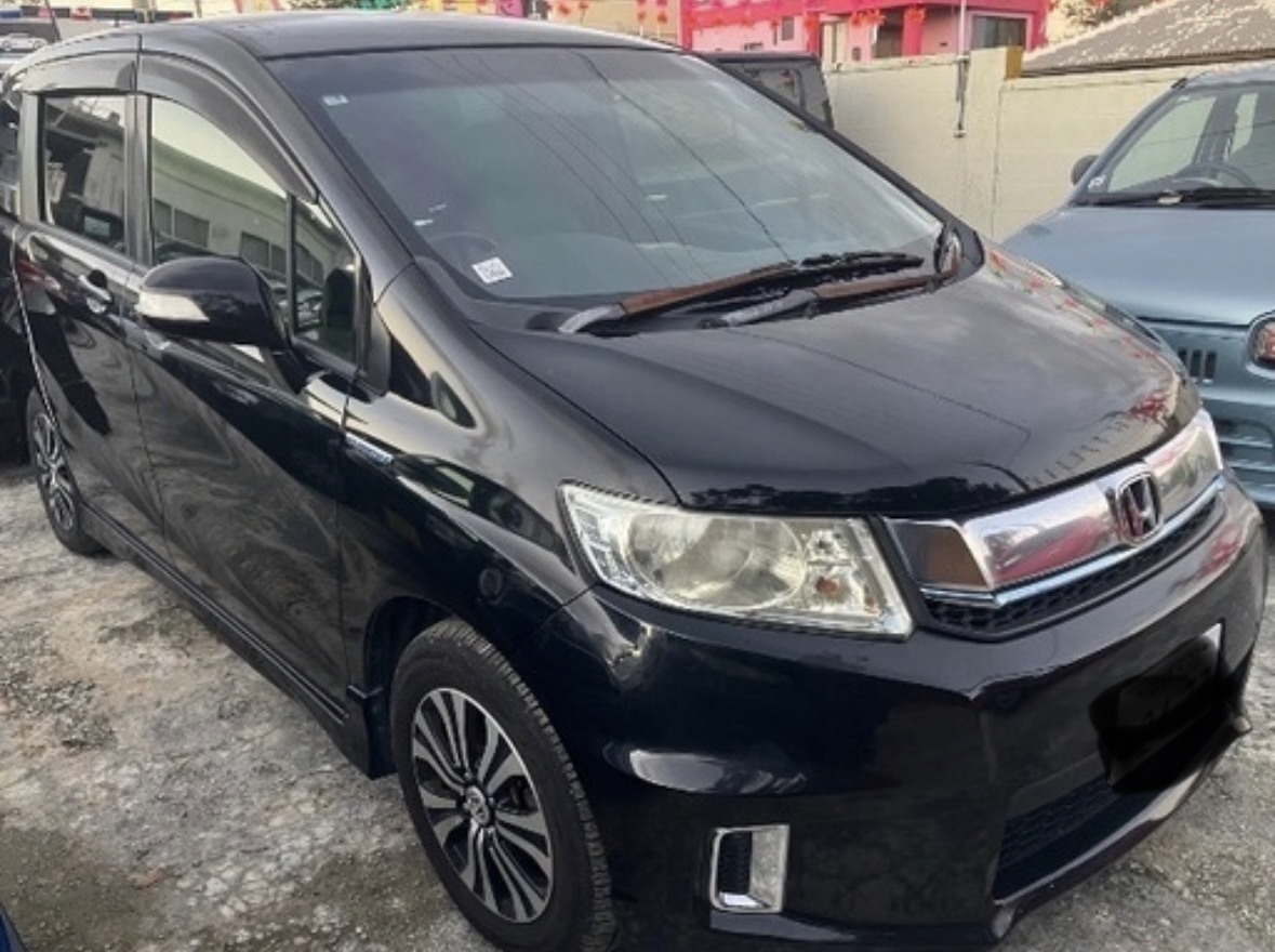 Honda Freed Spike 5-Seater Hybrid