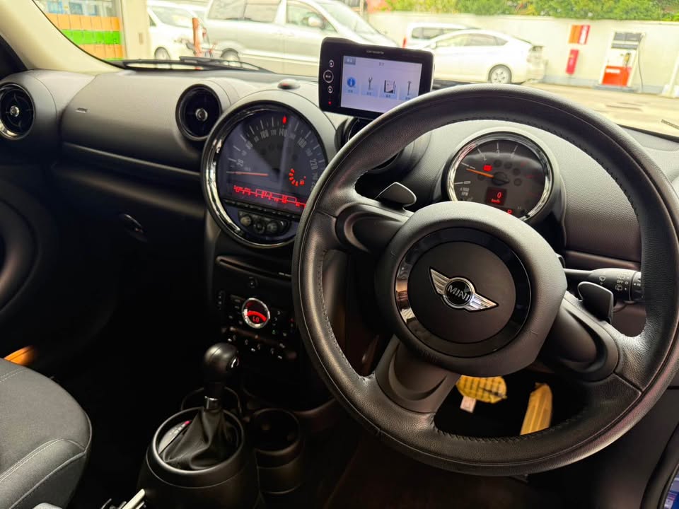 2015 BMW BMW MINI 5 Door SD Cross Over