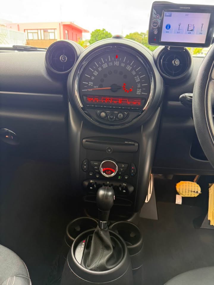 2015 BMW BMW MINI 5 Door SD Cross Over