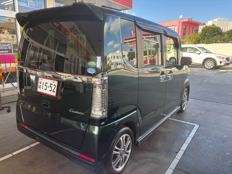 2017 Honda N-BOX Custom GL pkg