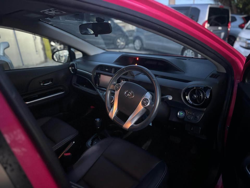 2015 Toyota Aqua S