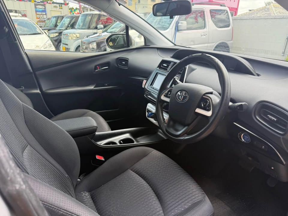 2017 Toyata Prius  ZVW50