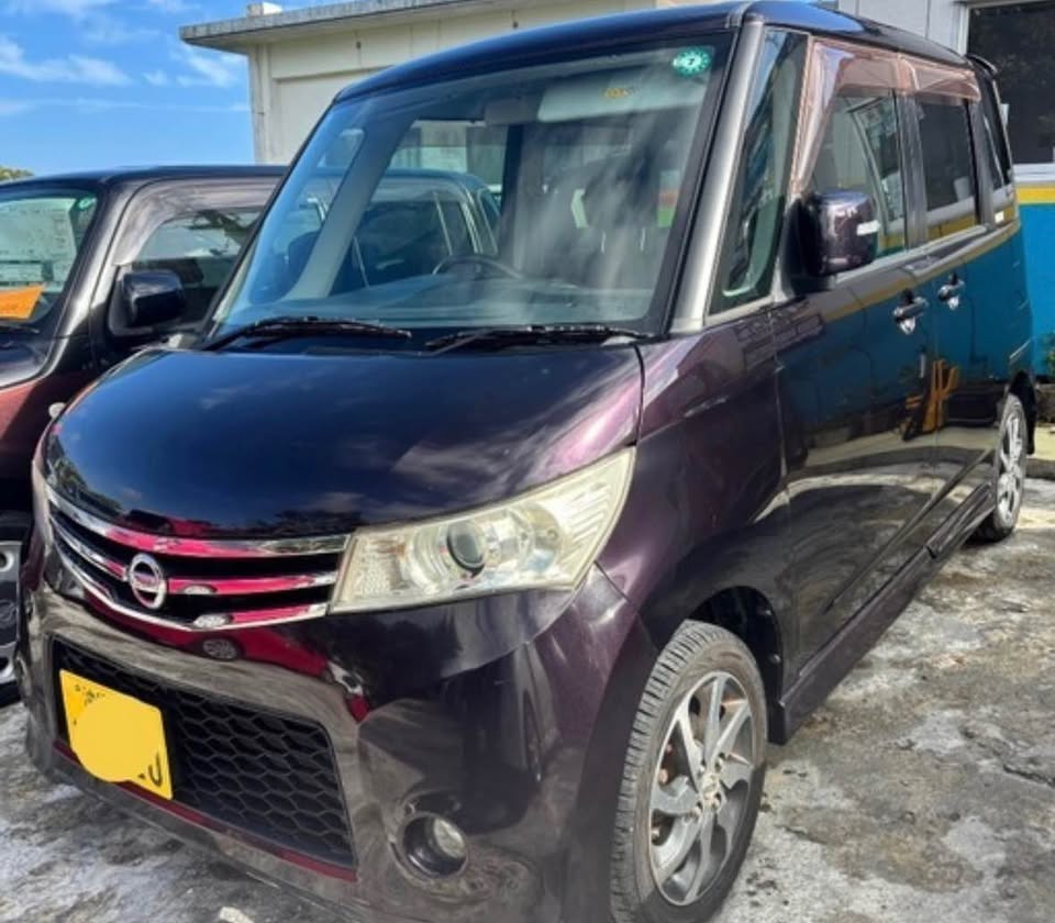 2012 Nissan Roox