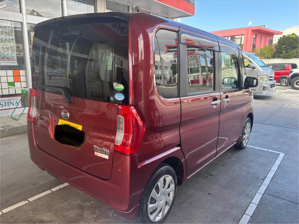 2017 Daihatsu Tanto X SA3