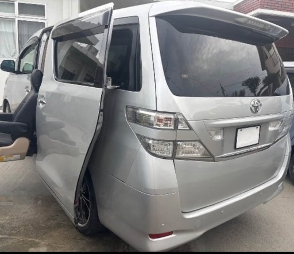 2009 Toyota Vellfire 2.4X