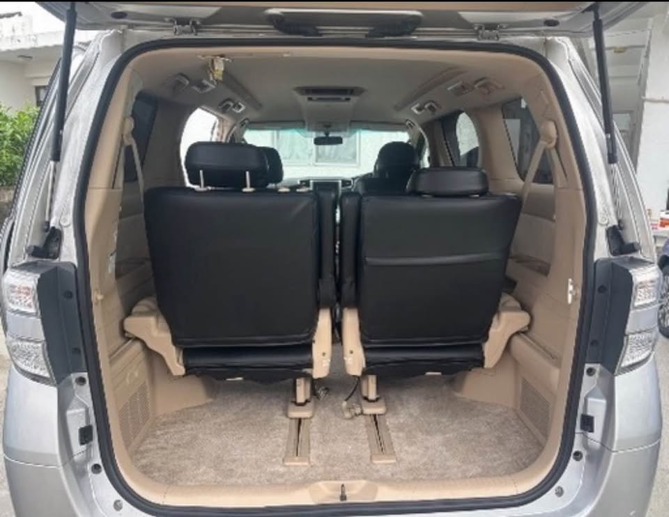 2009 Toyota Vellfire 2.4X