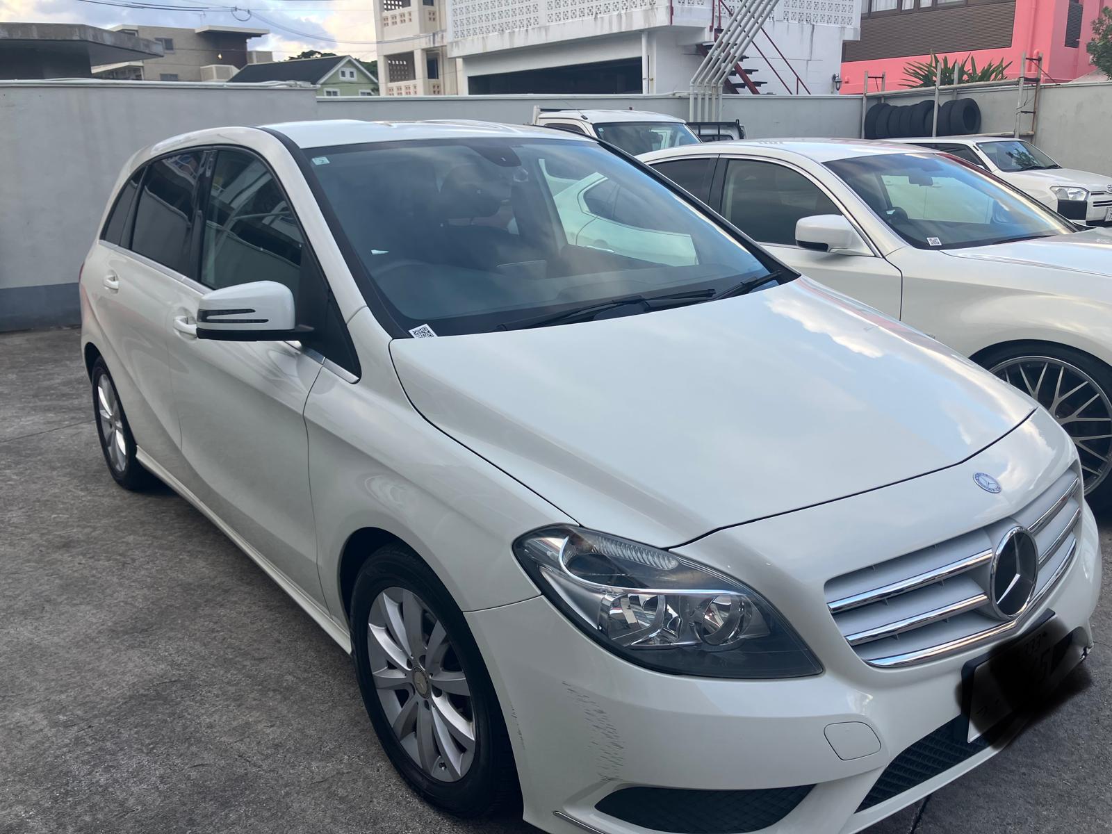 2014 Mercedes-Benz B180