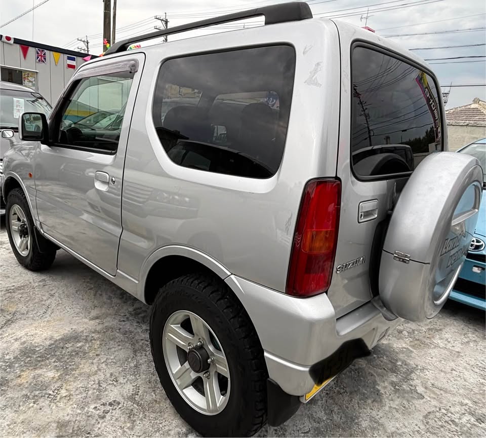 2005 Suzuki Jimny