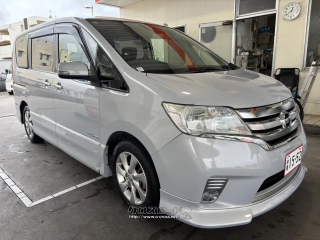 Nissan Serena　Highway Star S-HV with panoramic Roof