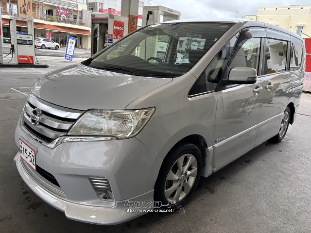 2013 Nissan Serena　Highway Star S-HV with panoramic Roof